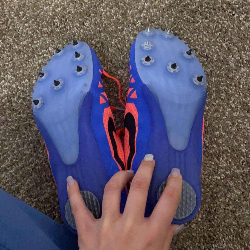 Track spikes - Picture 4 of 5